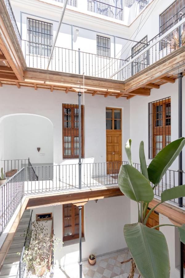 شقة Abades Giralda Deluxe By Valcambre إشبيلية المظهر الخارجي الصورة